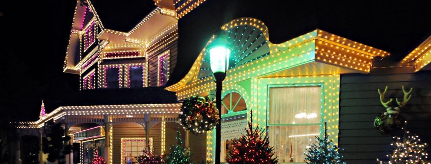 Holiday Lighting Company In Airdrie AB
